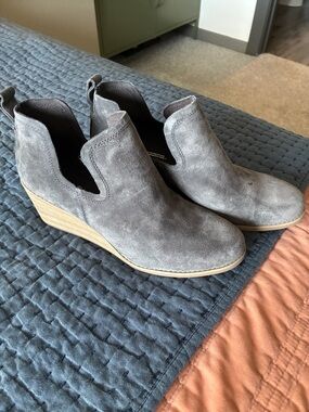 Toms Gray Suede Wedge Ankle Booties